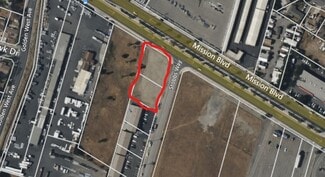 Riverside, CA Commercial Land - SWC Mission Blvd & Stobbs Way