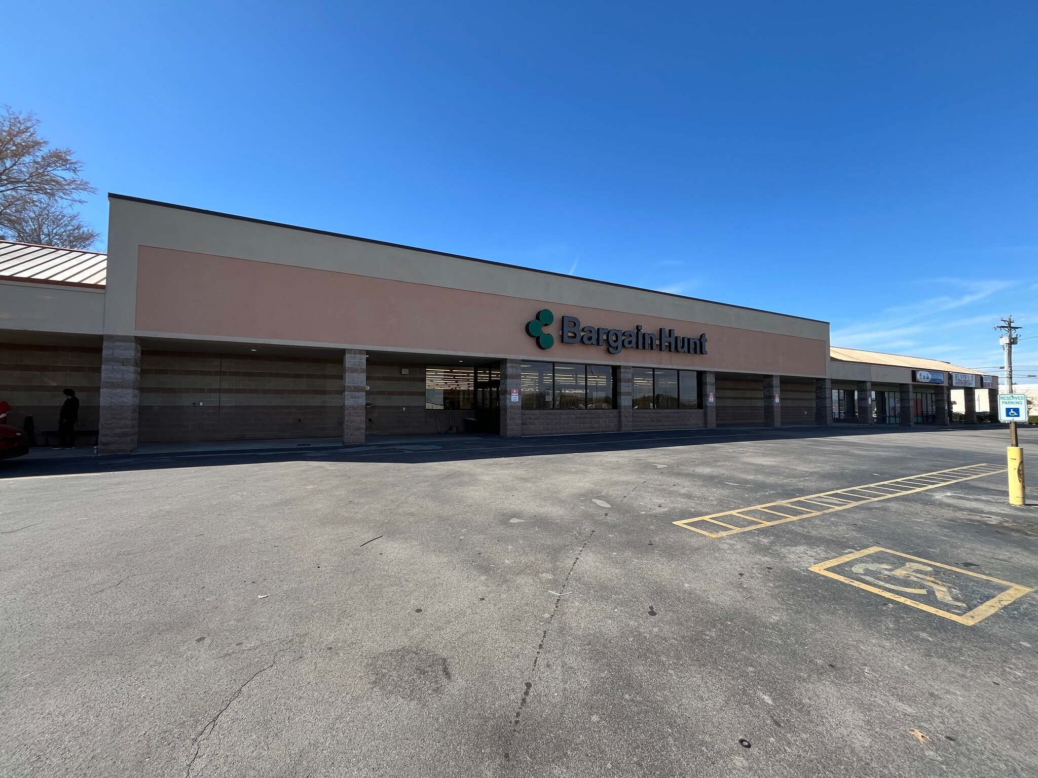 210-250 Country Village Dr, Smyrna, TN for Rent