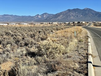 Taos, NM Commercial - 7000 Salazar Rd