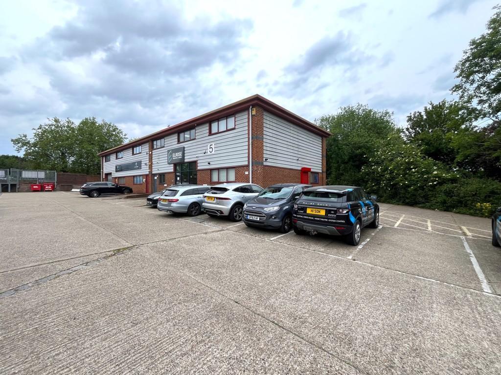 Radford Way, Billericay, ESS for Rent