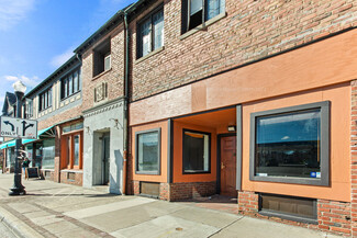 Columbus, OH Retail - 2563-2573 N High St