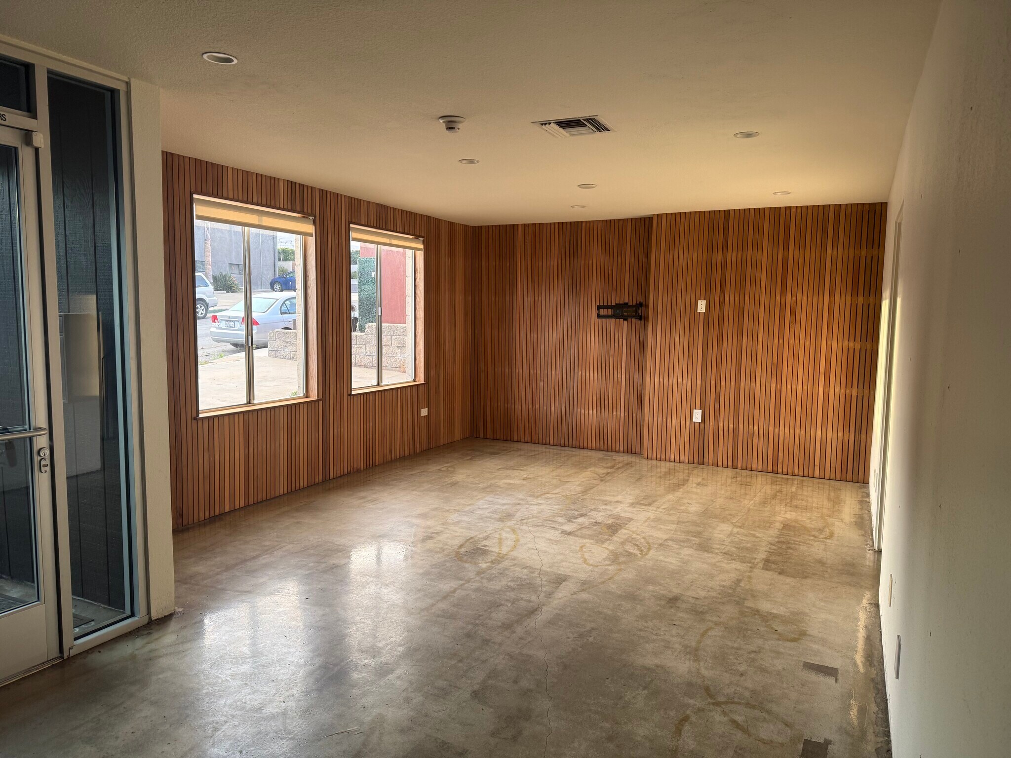 127 Arena St, El Segundo, CA for Rent