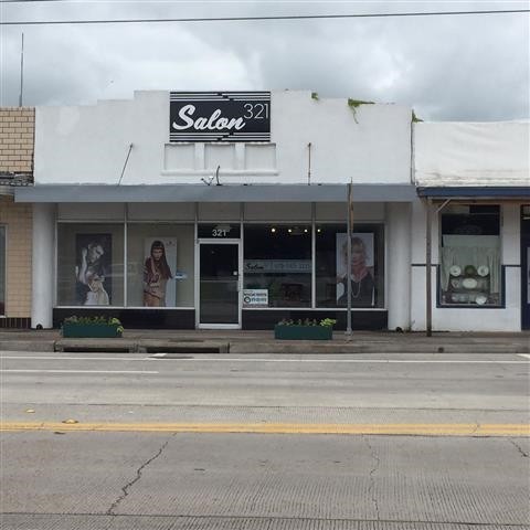 321 E Brazos Ave, West Columbia, TX for Sale