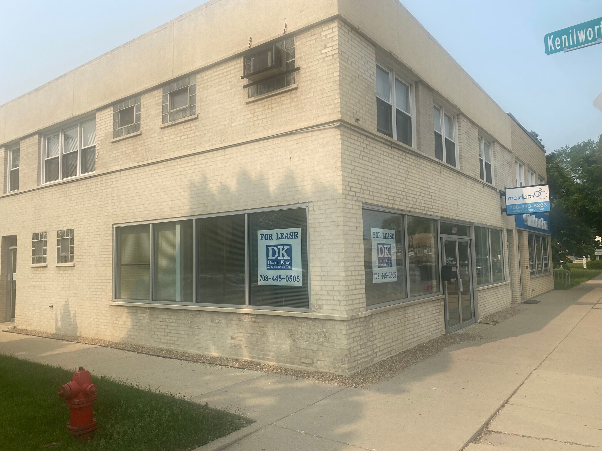 6901 W North Ave, Oak Park, IL for Rent