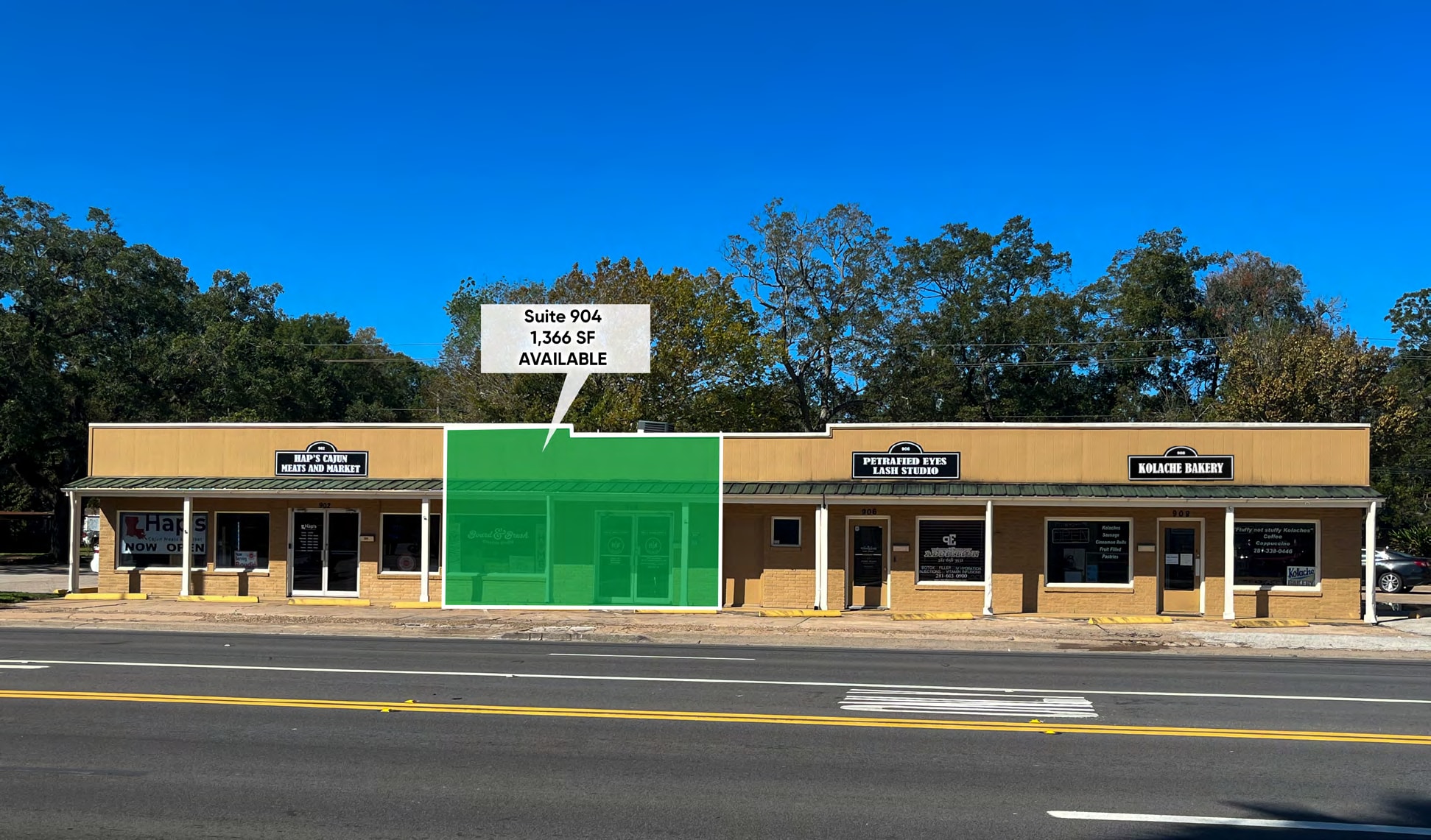 902-908 E Main St, League City, TX for Rent