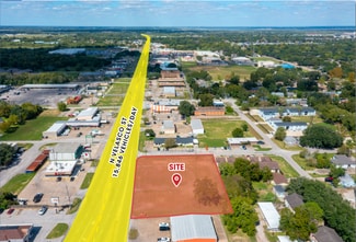 Angleton, TX Commercial Land - 1038 N Velasco St