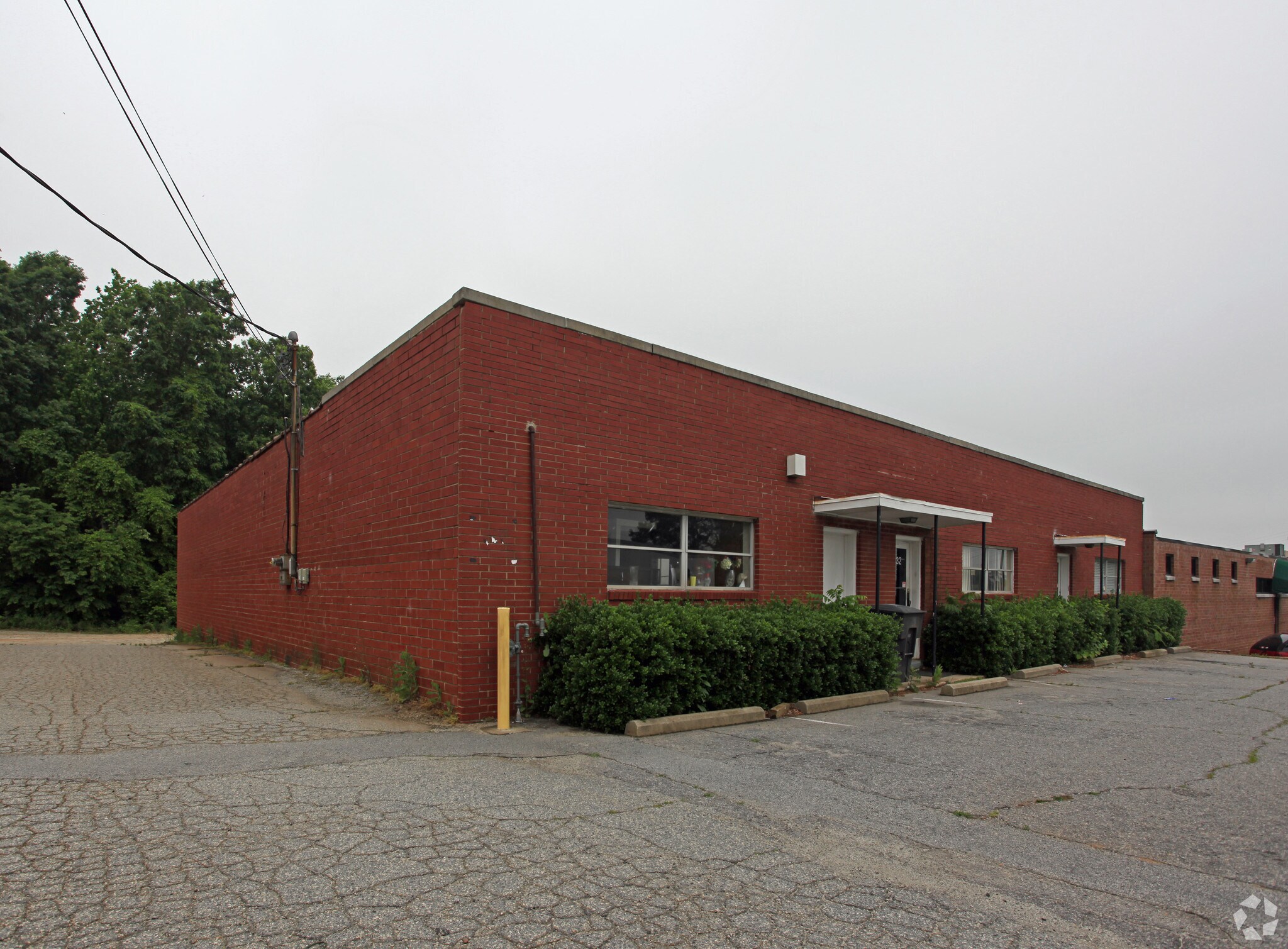 1930-1932 W Green Dr, High Point, NC for Rent