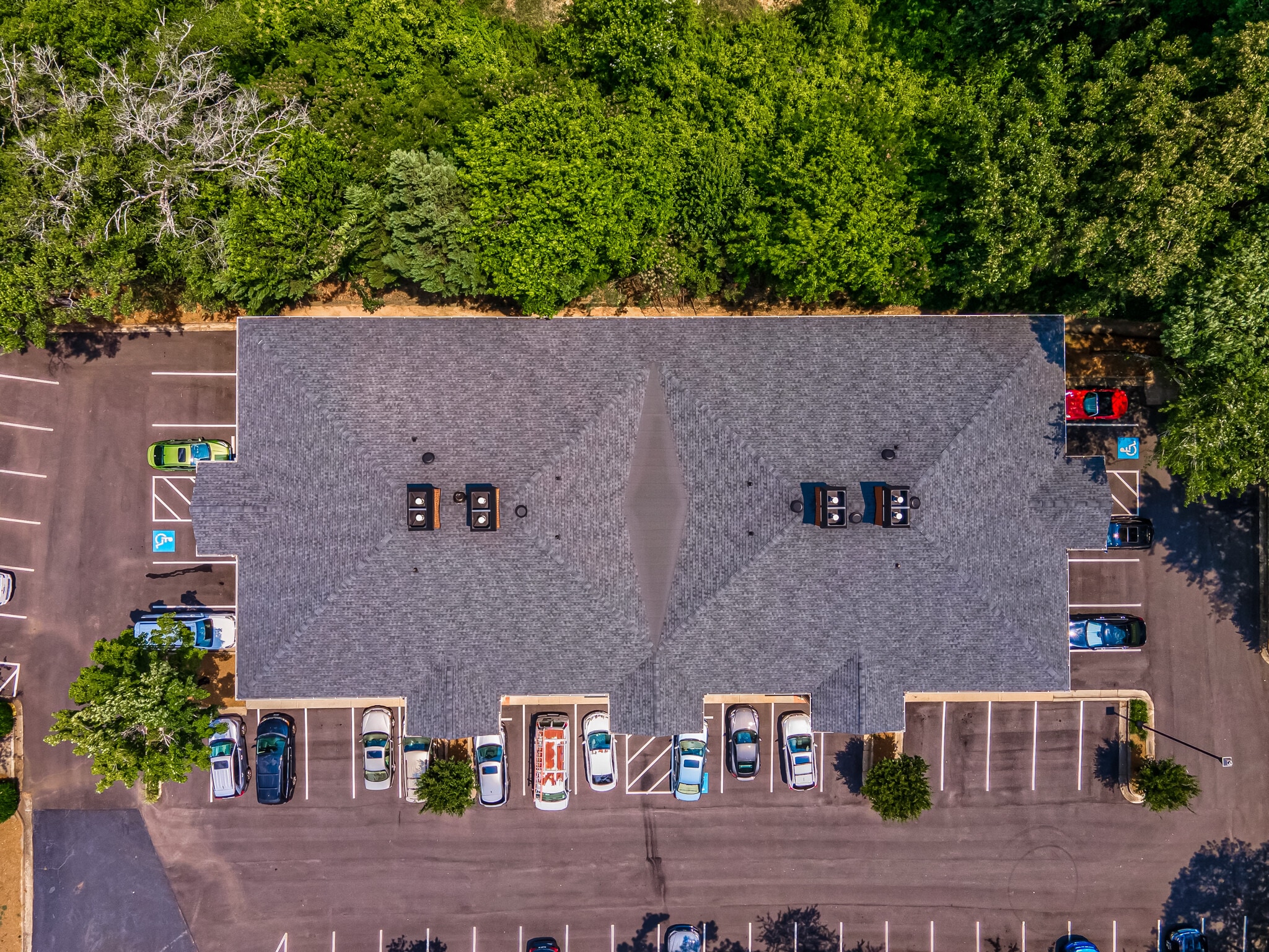 425 E Crossville Rd, Roswell, GA for Rent