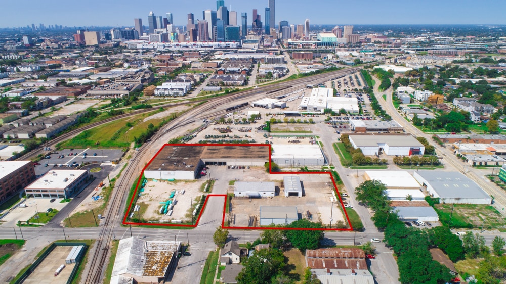 3300 Capitol St, Houston, TX for Sale