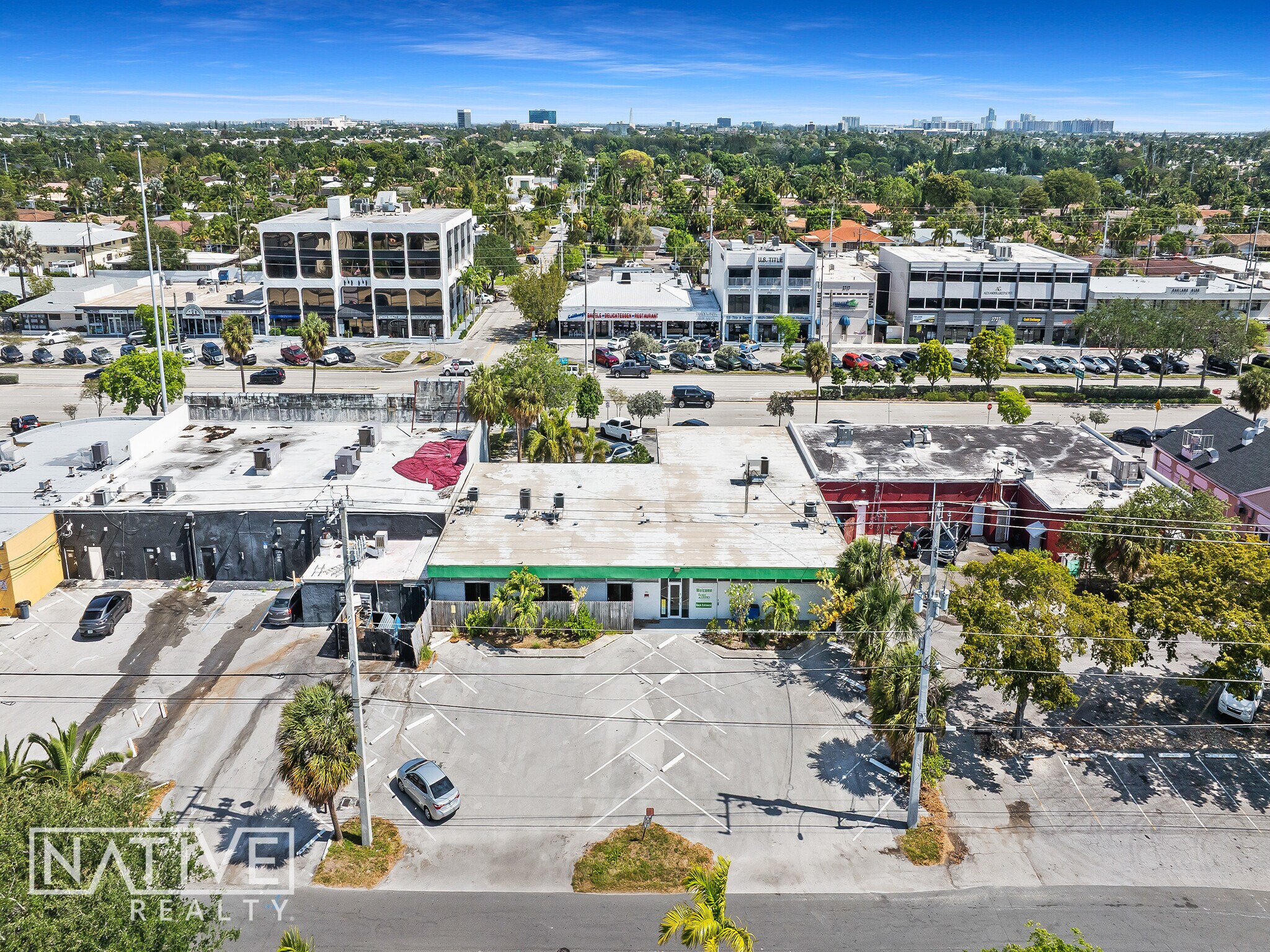 2700 E Oakland Park Blvd, Fort Lauderdale, FL for Sale