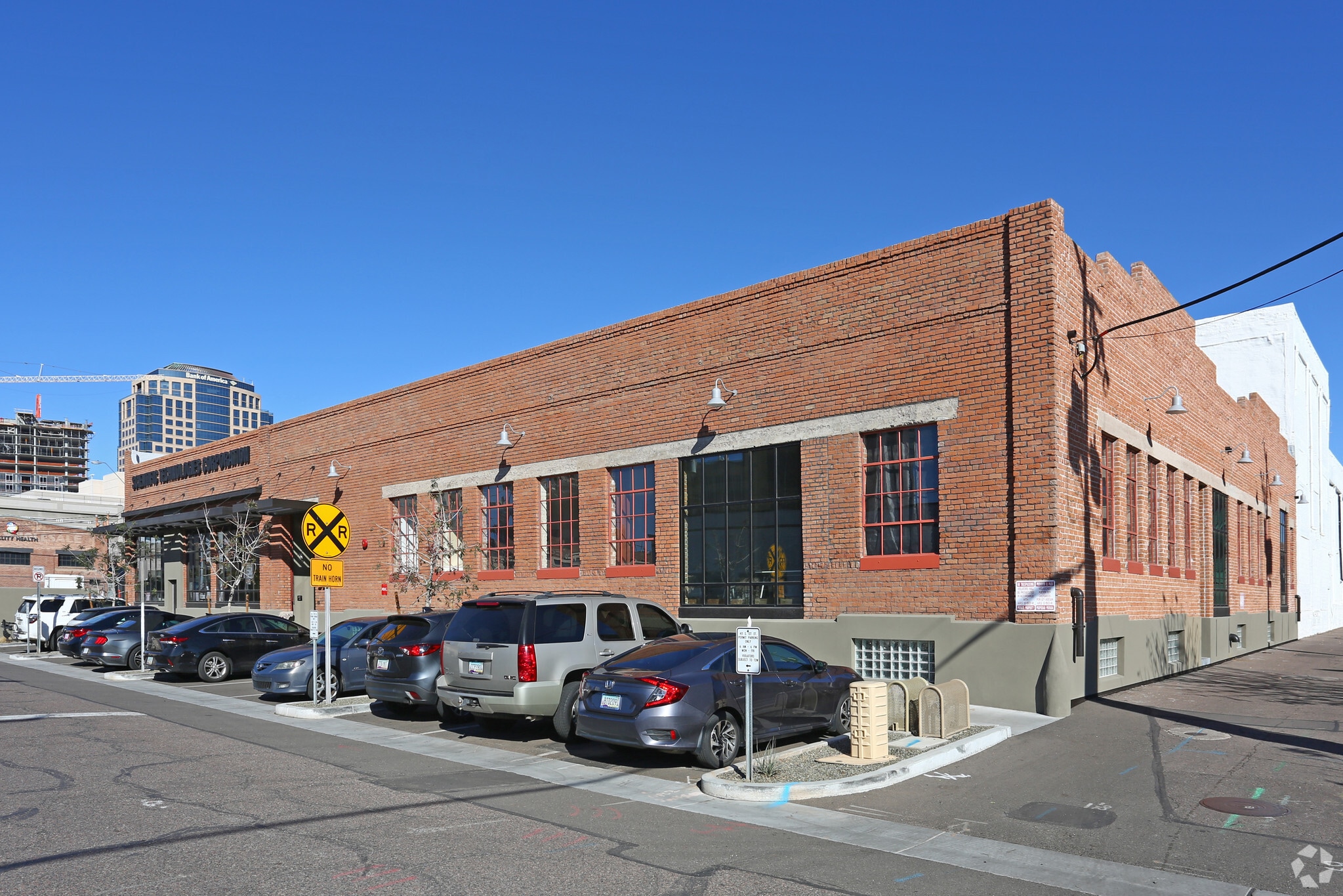411 S 1st St, Phoenix, AZ for Sale