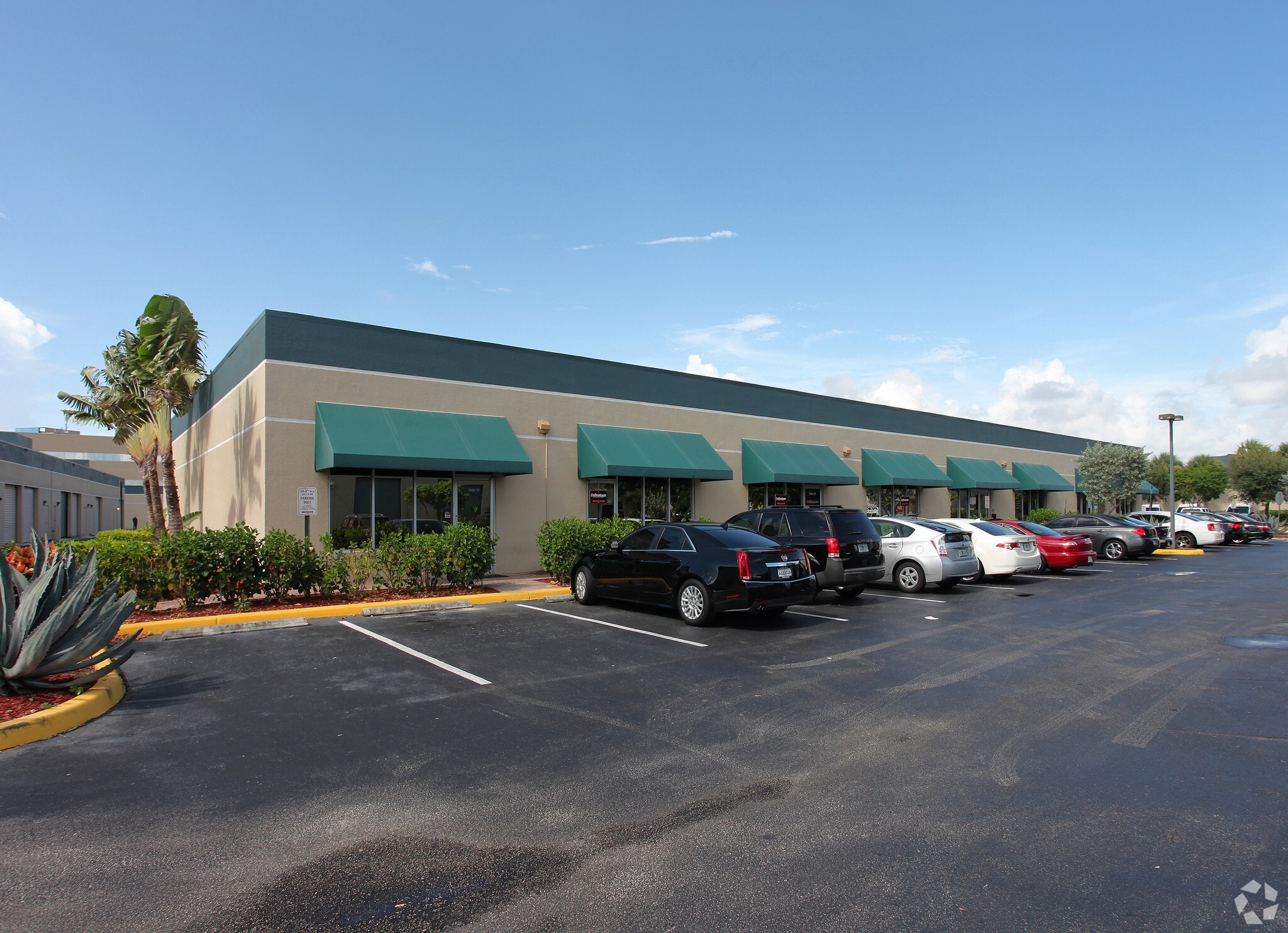 129 NW 13th St, Boca Raton, FL for Rent