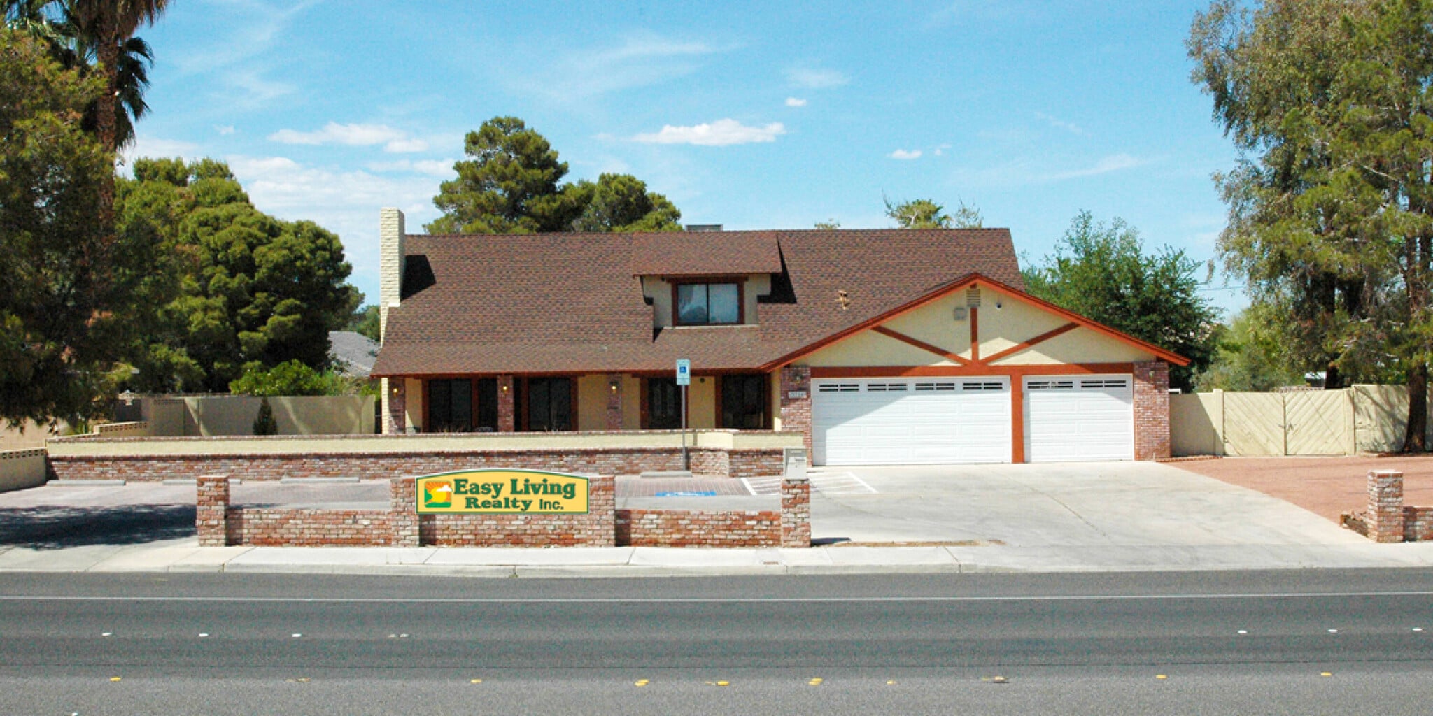 3716 E Russell Rd, Las Vegas, NV for Sale