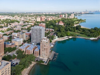 Chicago, IL Apartments - 7270 S South Shore Dr