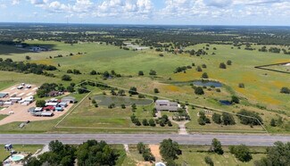 Giddings, TX Commercial - 3345 E Austin St