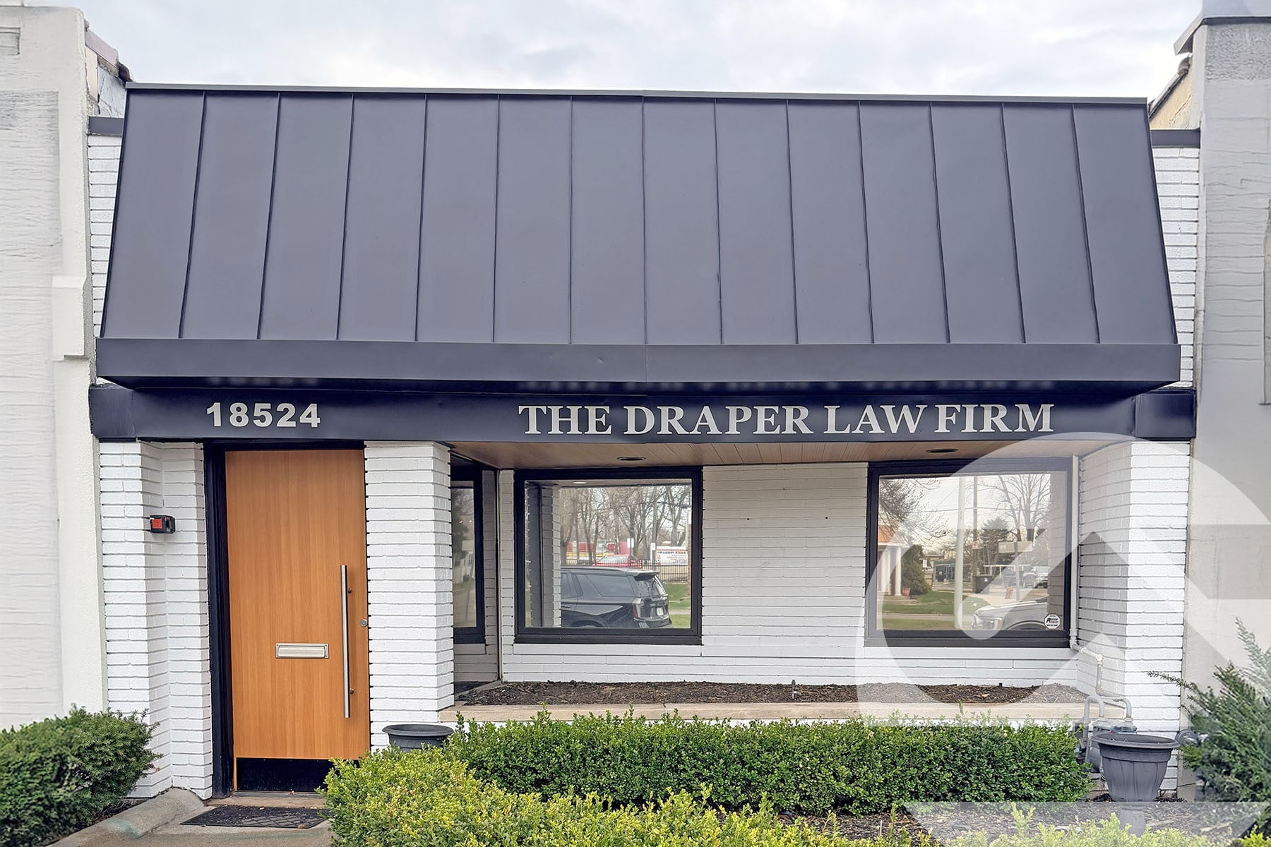 18524 Mack Ave, Grosse Pointe, MI for Sale