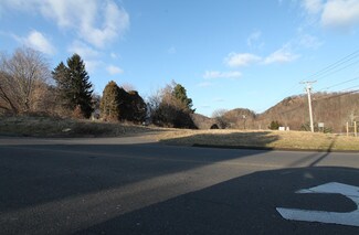 Meriden, CT Commercial Land - 480 Chamberlain Hwy Meriden, CT Commercial Land - 480 Chamberlain Hwy