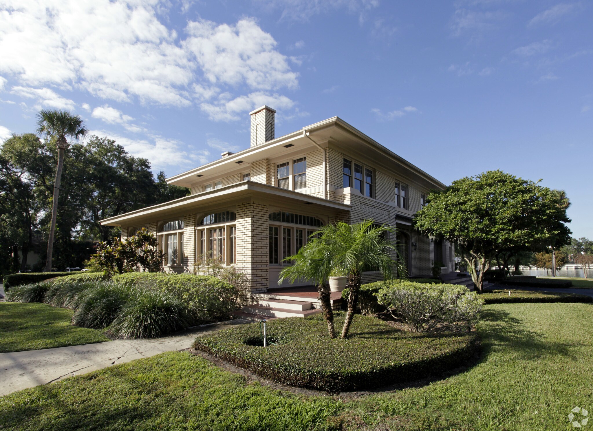 236 S Lucerne Cir E Orlando, FL 32801 Office Property for Lease on