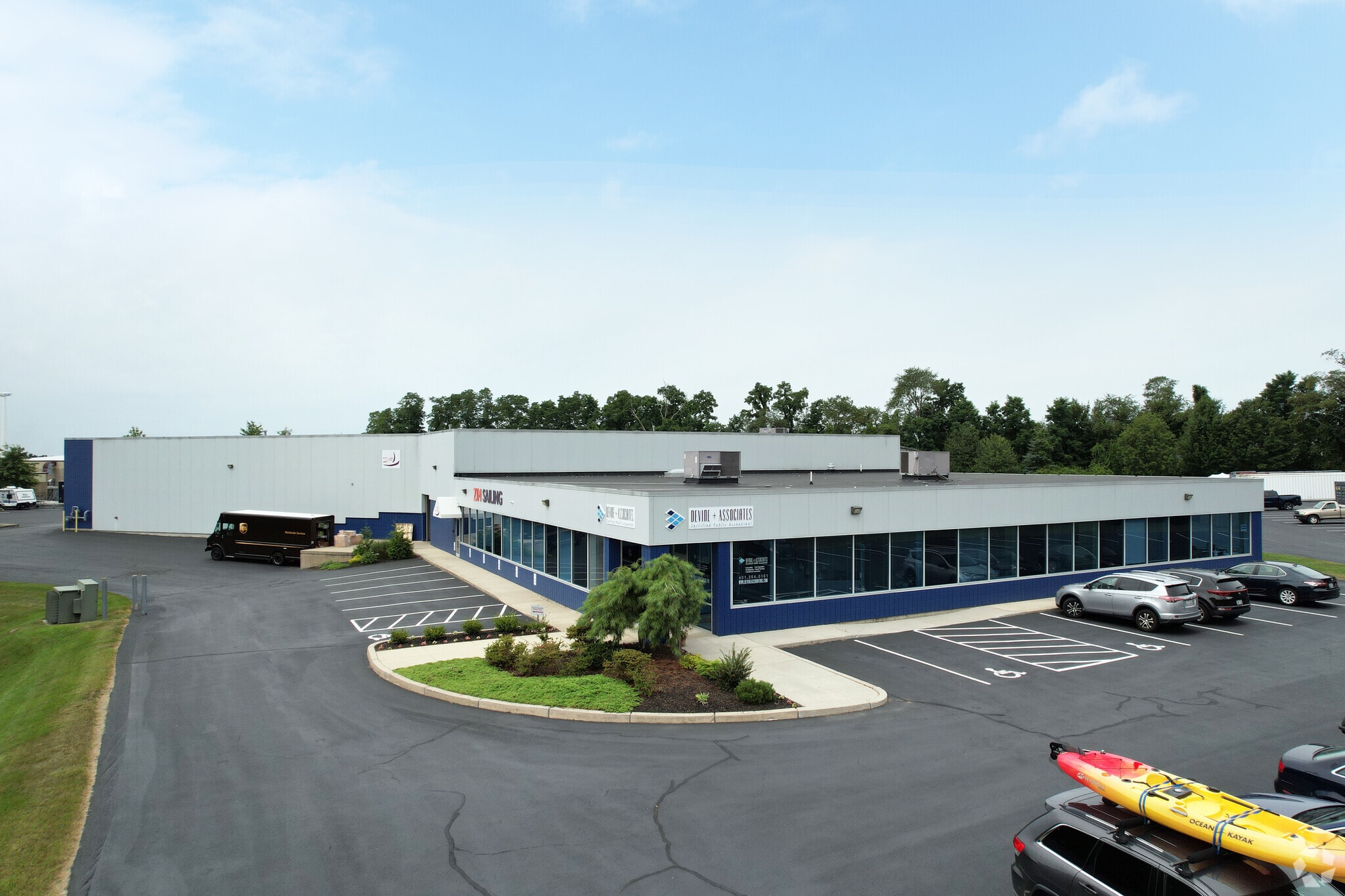 33 Broadcommon Rd, Bristol, RI for Rent