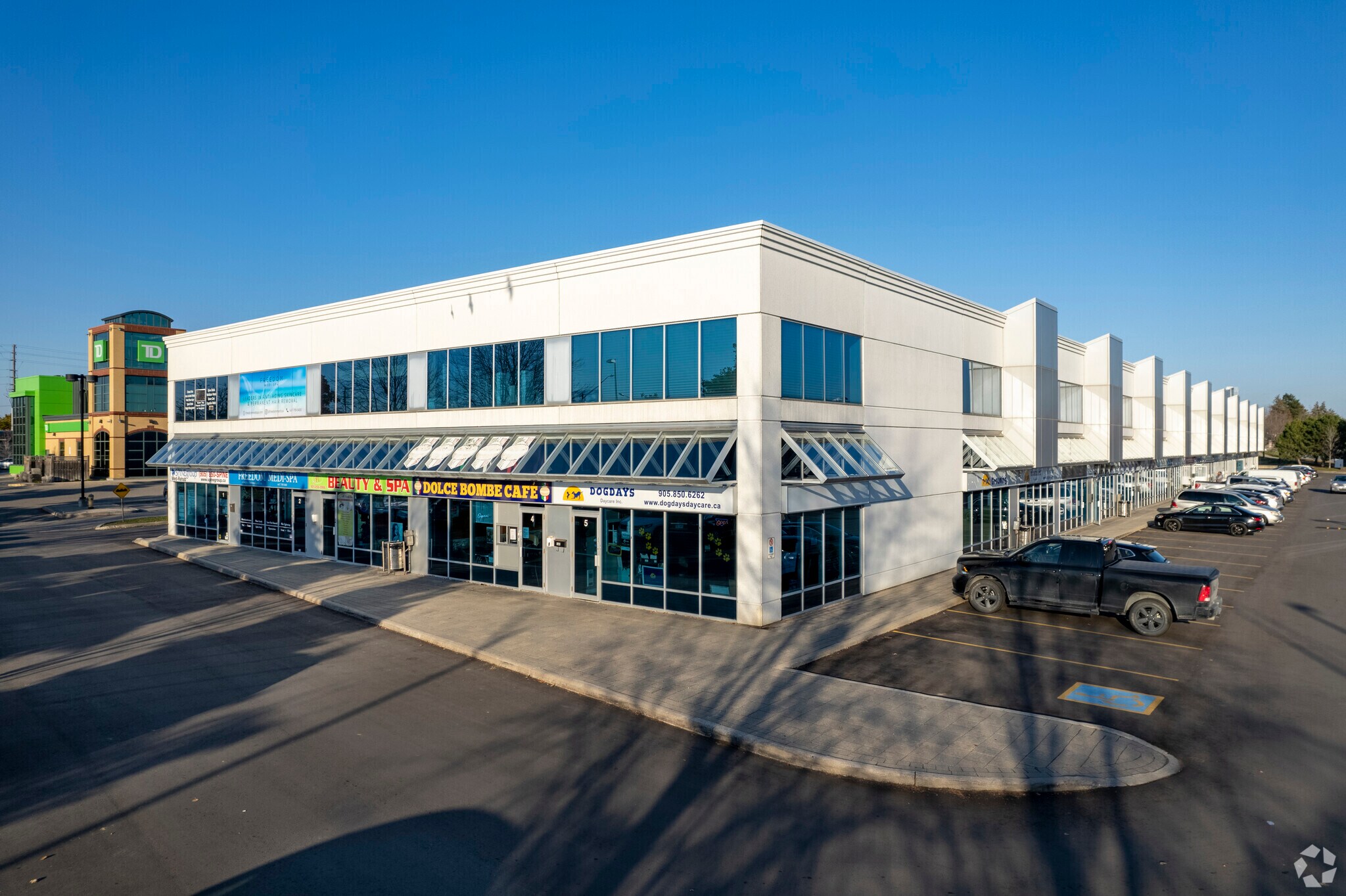 7611 Pine Valley Dr, Vaughan, ON for Sale