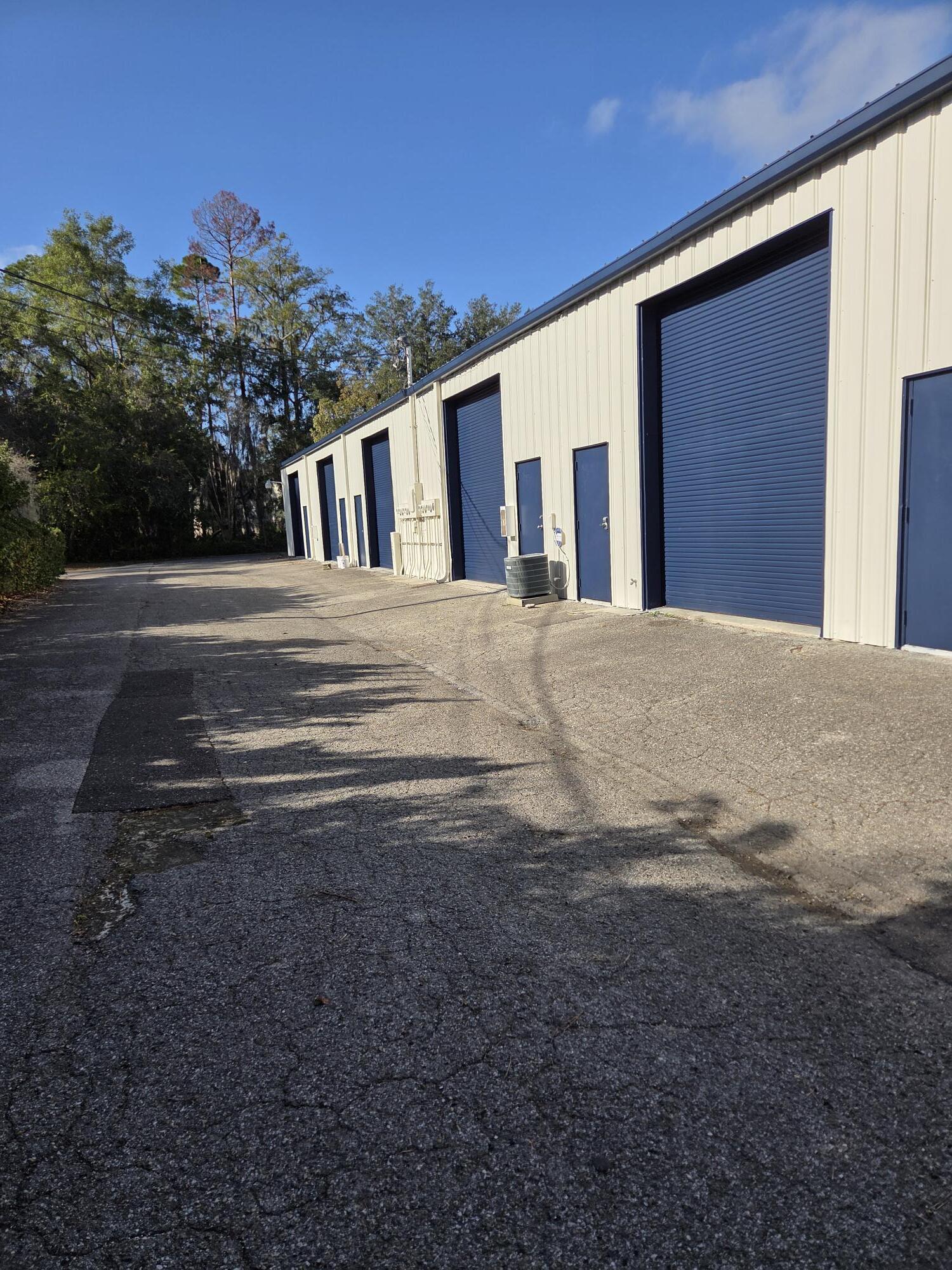 6722 NW 18th Dr, Gainesville, FL for Rent