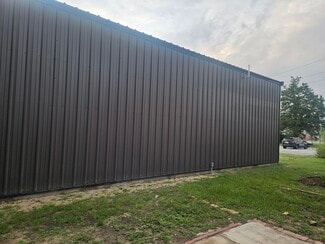 Cochran, GA Industrial - 112 W Mendal Ln
