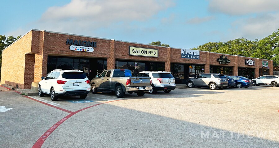 3225 Harwood Rd, Bedford, TX for Rent