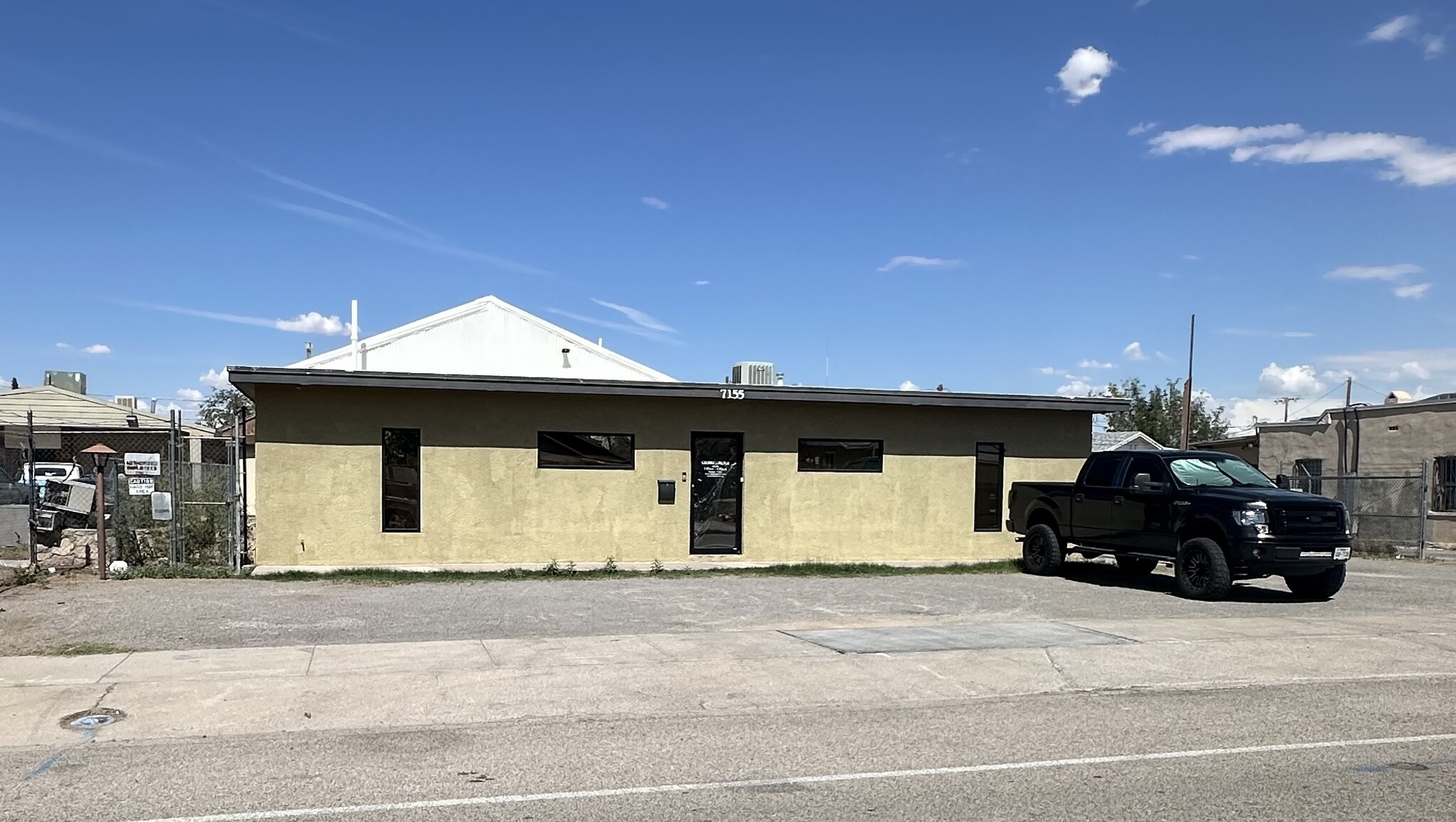 7155 Dale Rd, El Paso, TX for Sale