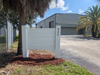 Cape Coral, FL Warehouse - 927 NE 24th Ln