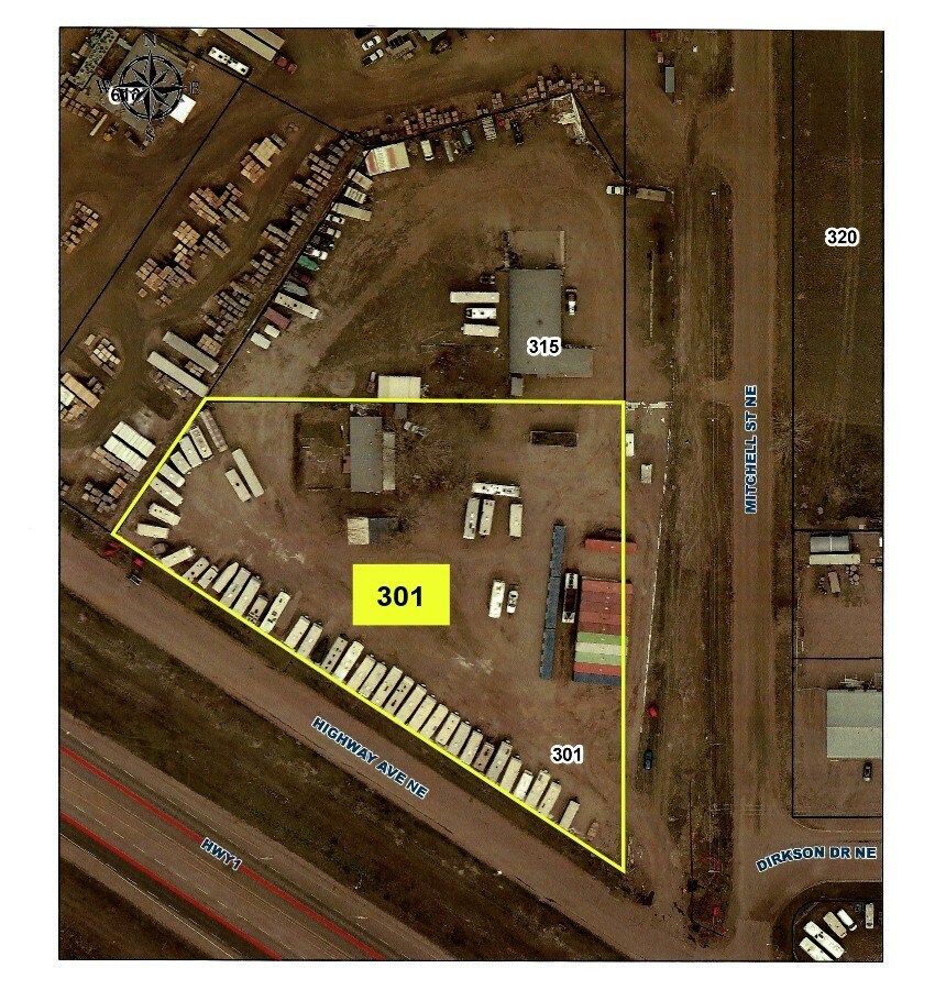 301 Mitchell St NE, Redcliff, AB for Sale