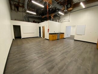 Mountain View, CA Flex, Industrial - 970 Terra Bella Ave