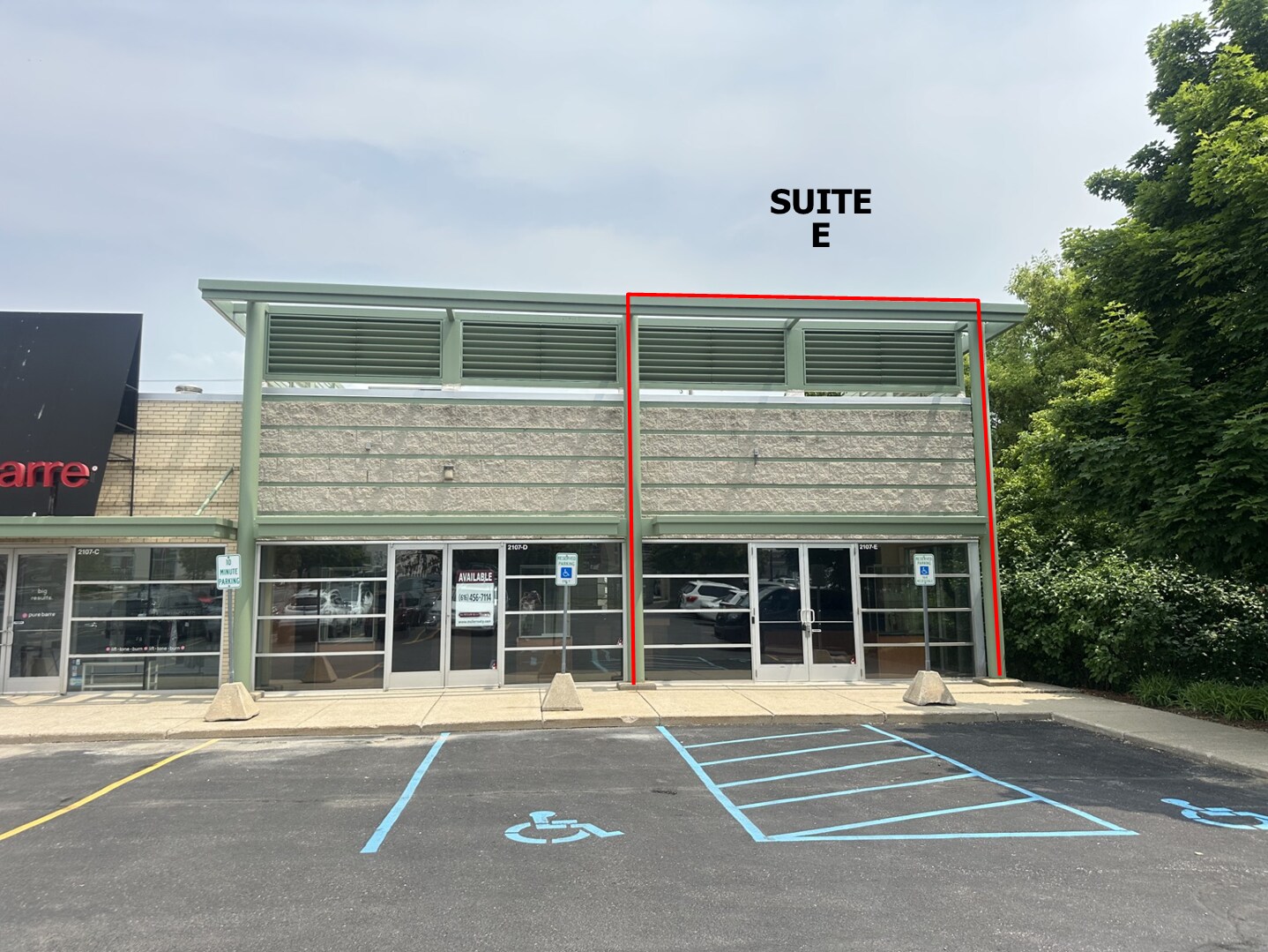 2107 E Beltline Ave NE, Grand Rapids, MI for Rent