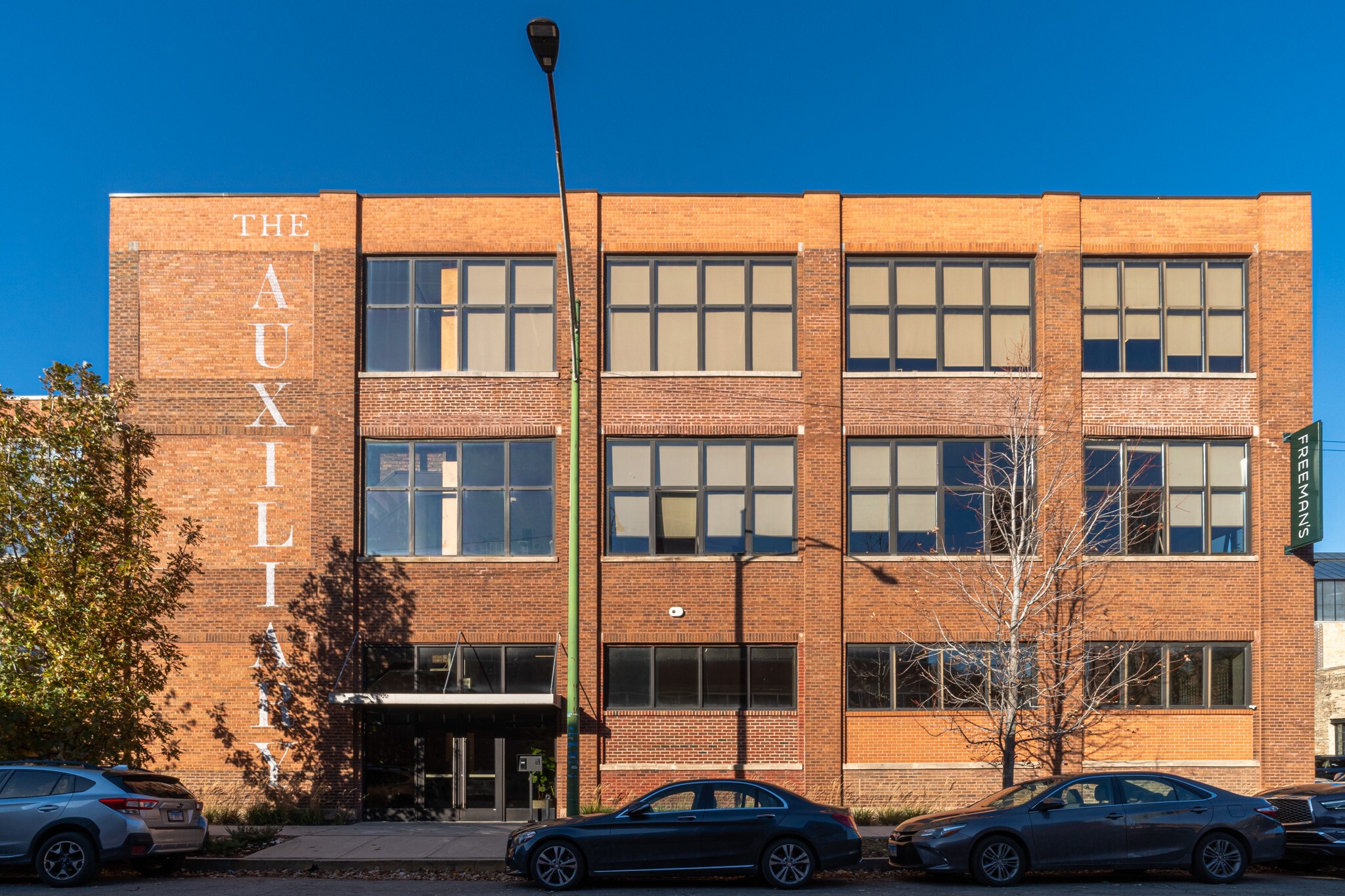 1550-1556 W Carroll, Chicago, IL for Rent