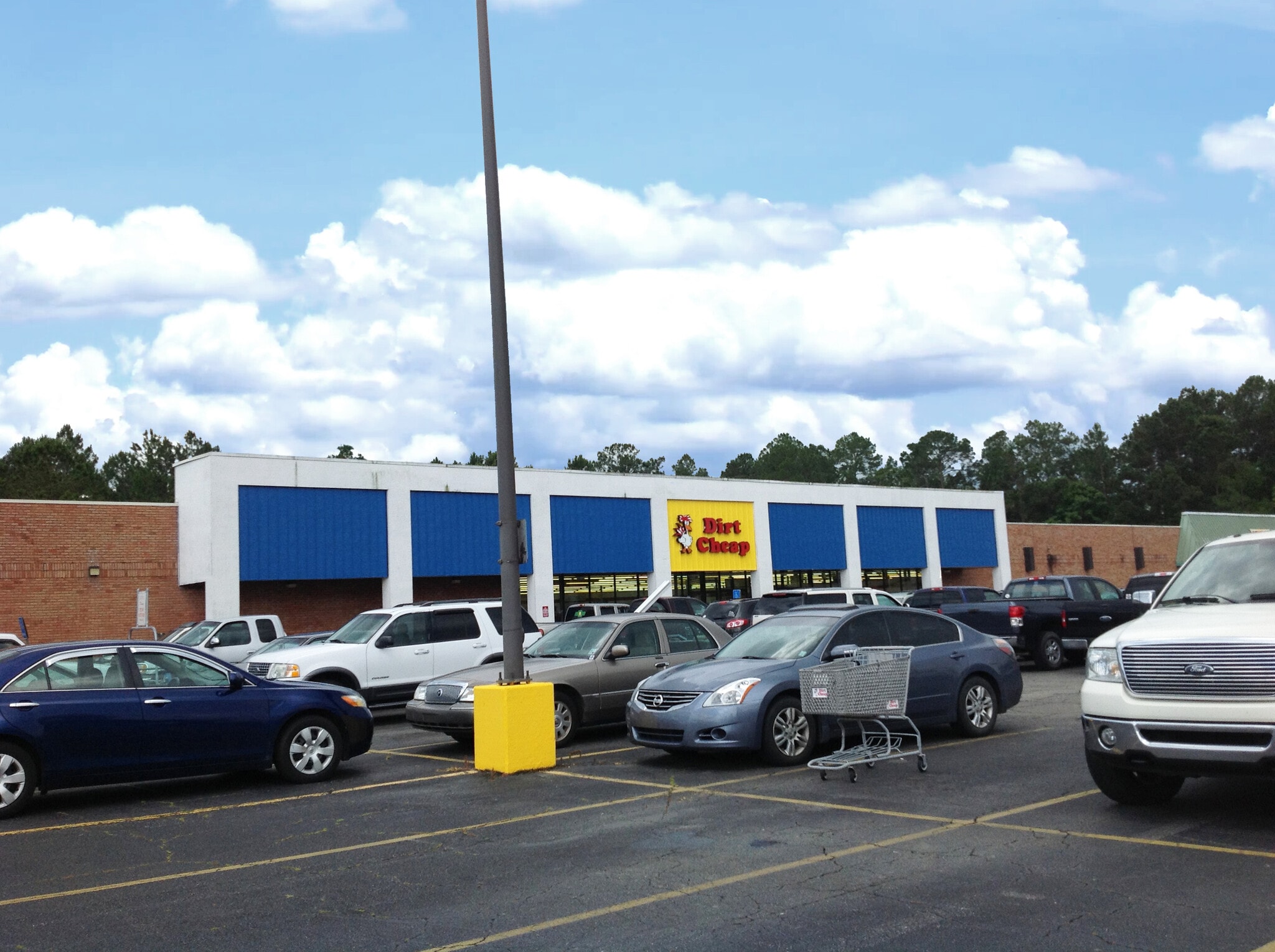 730 Memorial Blvd, Picayune, MS for Rent