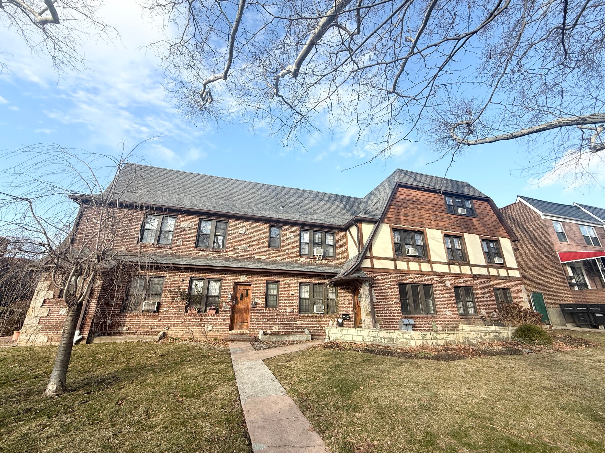 190-17 Crocheron Ave, Flushing, NY for Sale