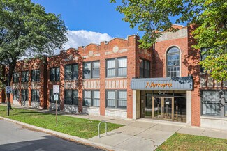 Chicago, IL Office - 4646-4660 N Ravenswood Ave