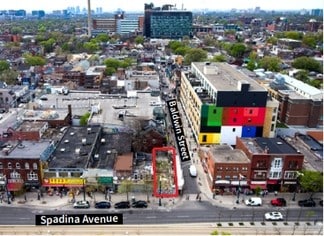 Toronto, ON Commercial - 374 Spadina Ave