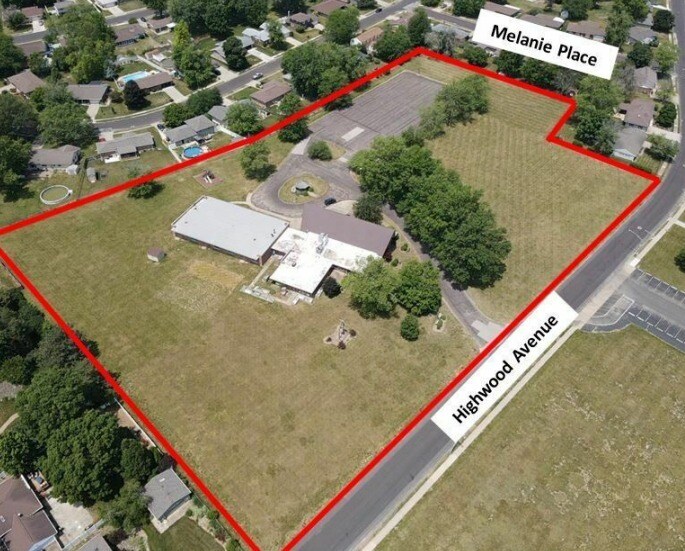 1717 Highwood Ave, Pekin, IL for Sale