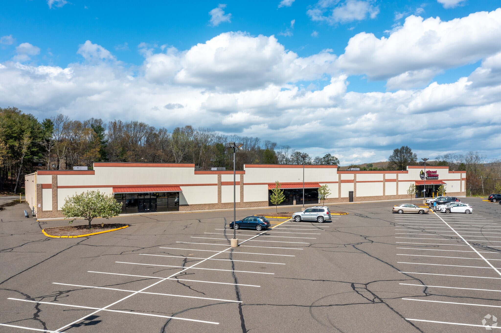 829-855 Lakewood Rd, Waterbury, CT for Rent