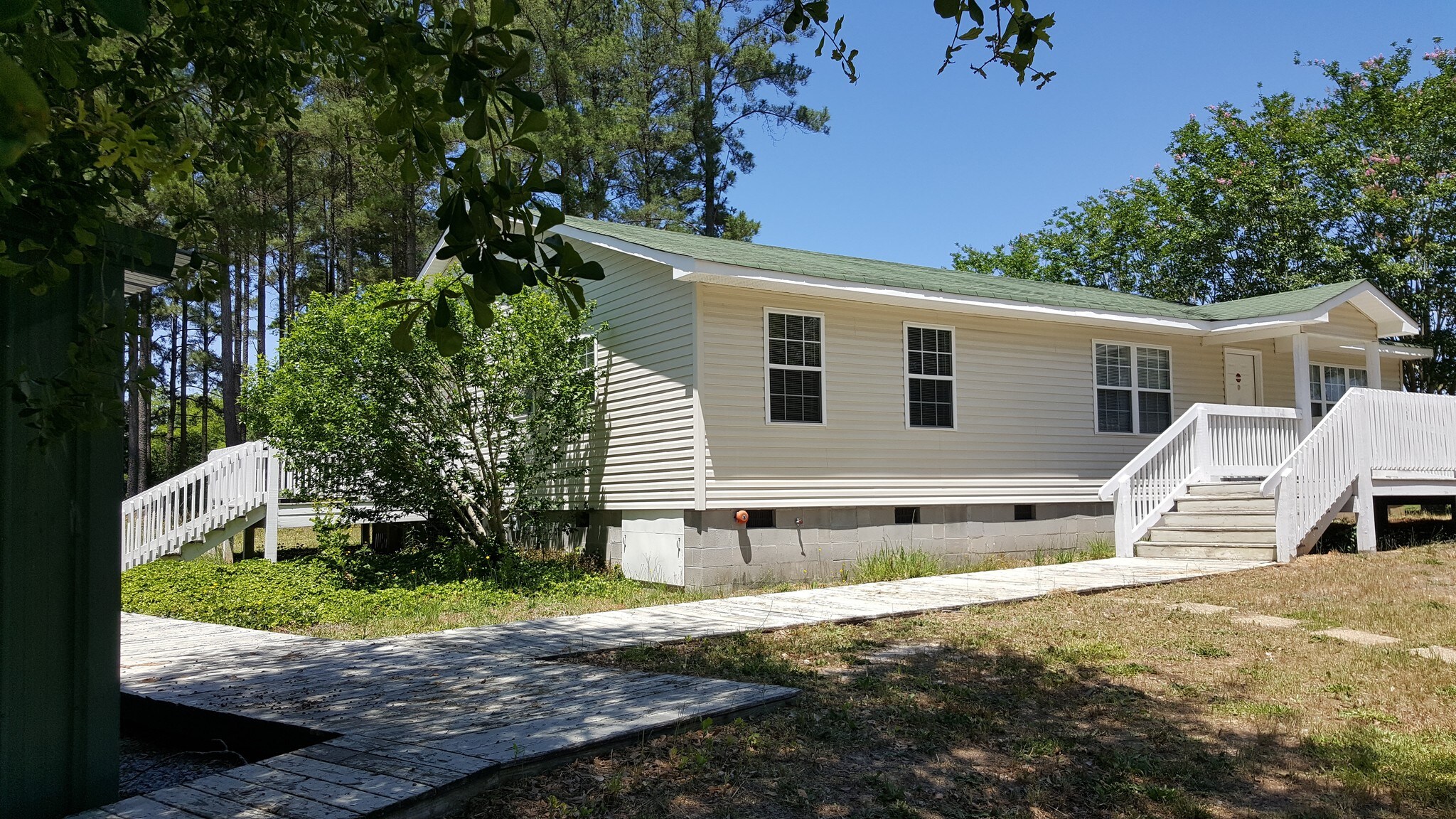 2725 Priceville Rd, Gilbert, SC for Rent