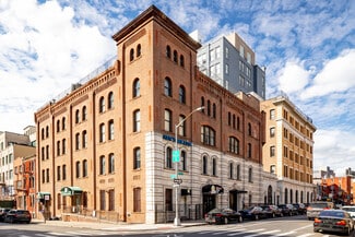 Brooklyn, NY Office, Office/Retail - 390 Berry St