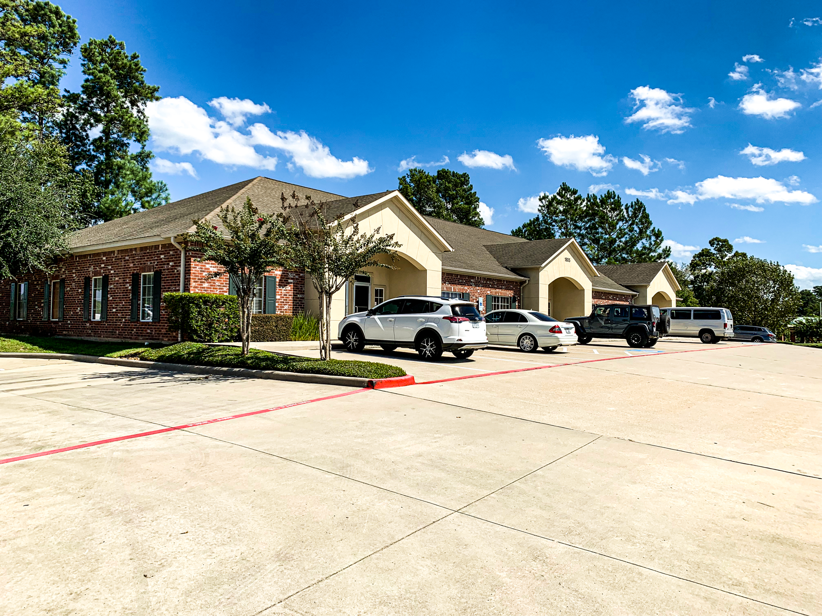 1801 W White Oak Ter, Conroe, TX for Rent