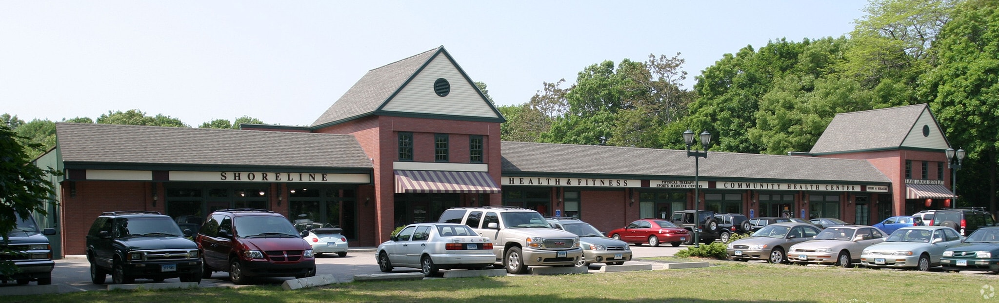 114 E Main St, Clinton, CT for Rent