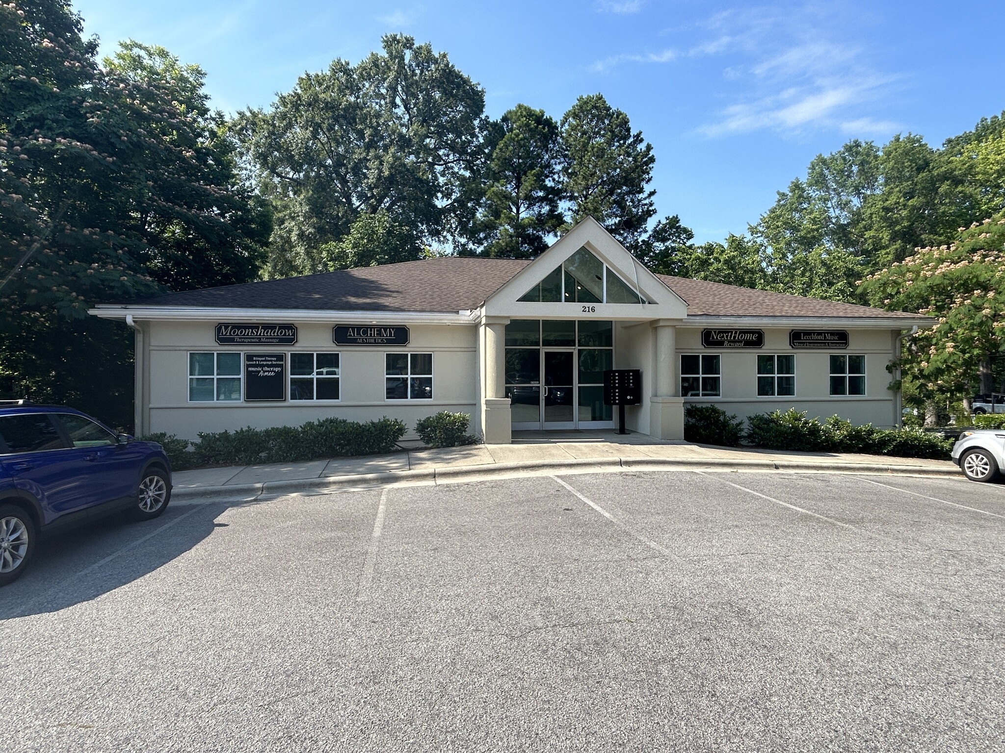 216 E Chatham St, Cary, NC for Rent