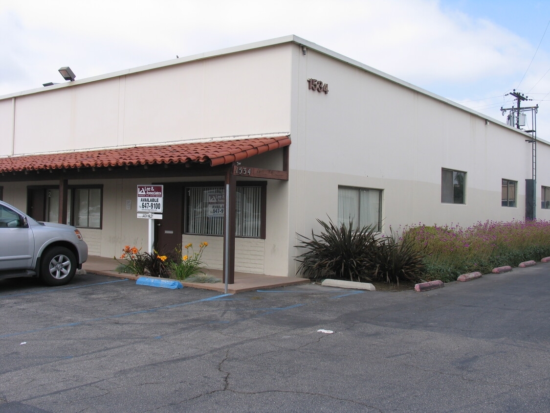 1534 E Edinger Ave, Santa Ana, CA for Rent