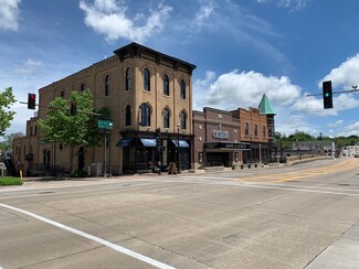 West Dundee, IL Storefront Retail/Residential - 98 W Main St