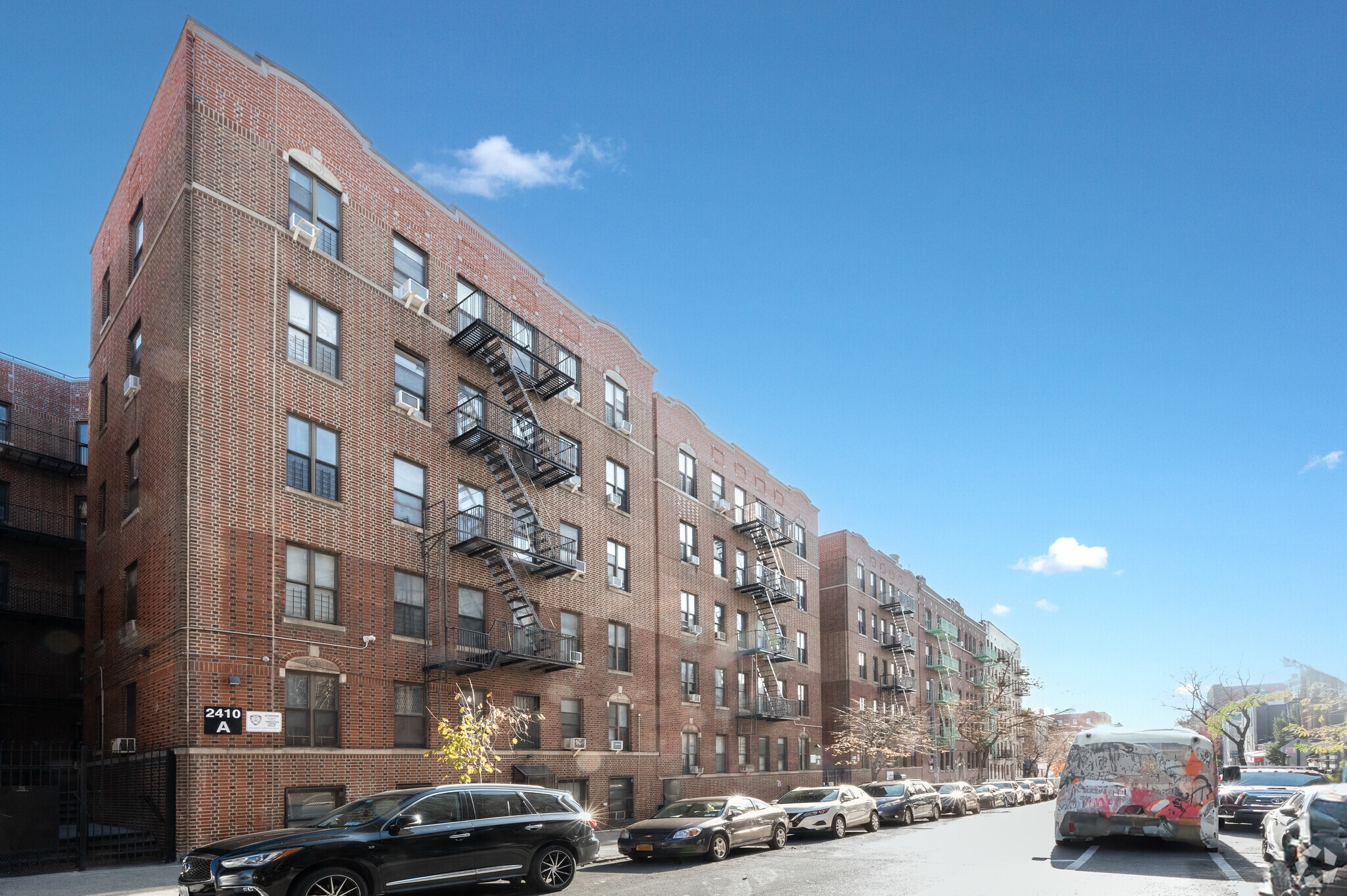 2400 Davidson Ave, Bronx, NY for Rent