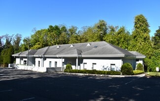 Port Jefferson, NY Medical - 118 N Country Rd