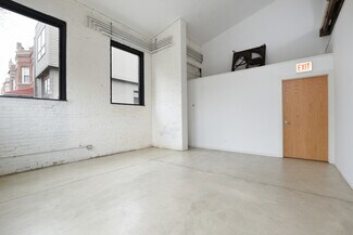 Chicago, IL Retail - 3801 W Fullerton Ave