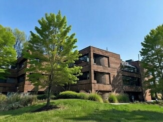 Avon, CT Office/Medical - 34 Dale Rd